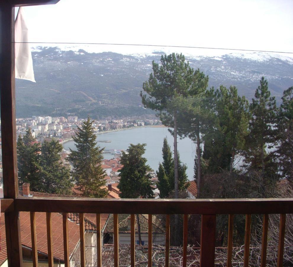 Chardak Apartments Οχρίδα Δωμάτιο φωτογραφία